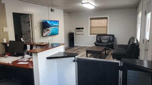 Ideal Auto's current, larger shop location